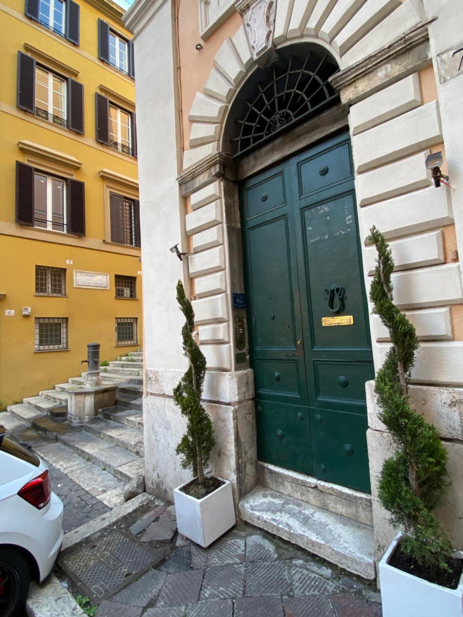Trevi Steps Hotel Rome Exterior photo
